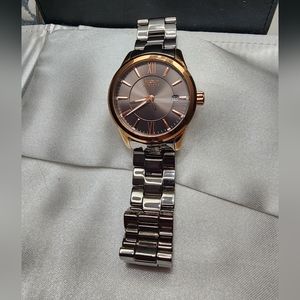 Womens Invicta 15539 Watch